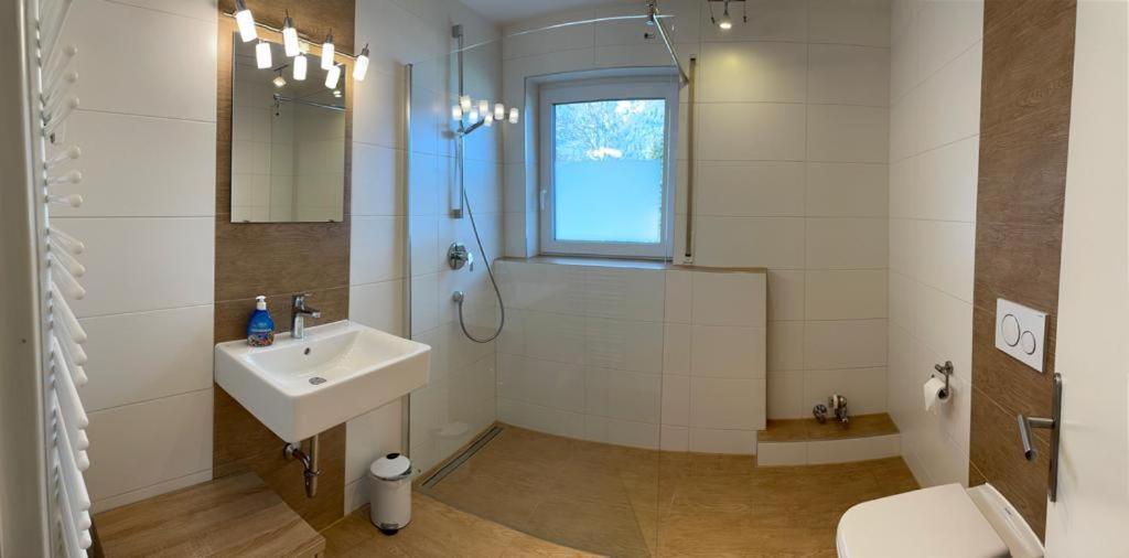Maisonette Apartment Dhh Zugspitzblick Mit Eigenem Garten Гармиш-Партенкирхен Экстерьер фото