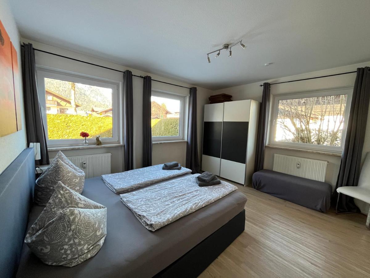 Maisonette Apartment Dhh Zugspitzblick Mit Eigenem Garten Гармиш-Партенкирхен Экстерьер фото
